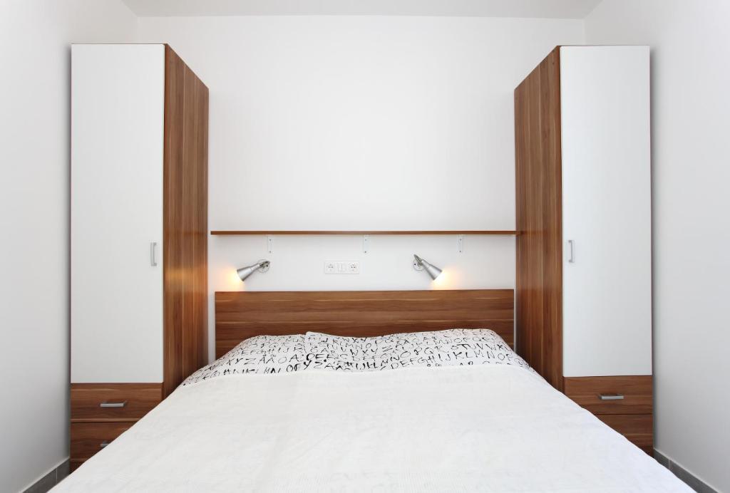 Apartments Vila Moli Бибинє Номер фото