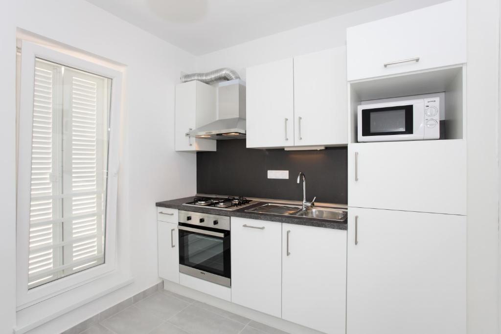 Apartments Vila Moli Бибинє Номер фото
